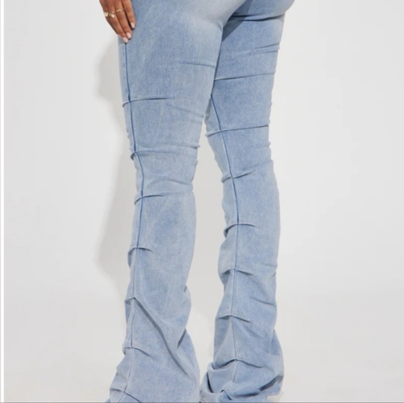 Fashion Nova! Womens Stacked  Bootcut Jeans With High Stretch Size 16! - Picture 6 of 10